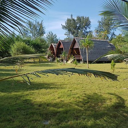 Sasak Island Bungalows 길리메노 외부 사진